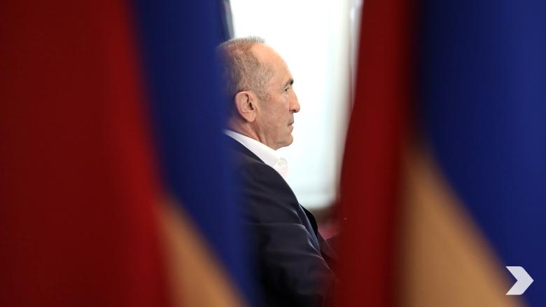 Img default alt hy