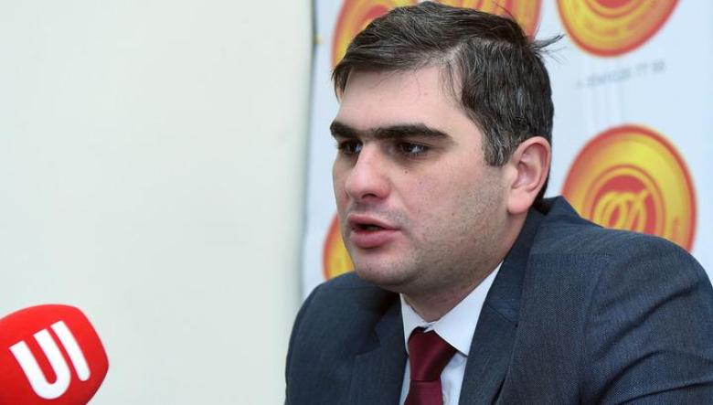 Img default alt hy