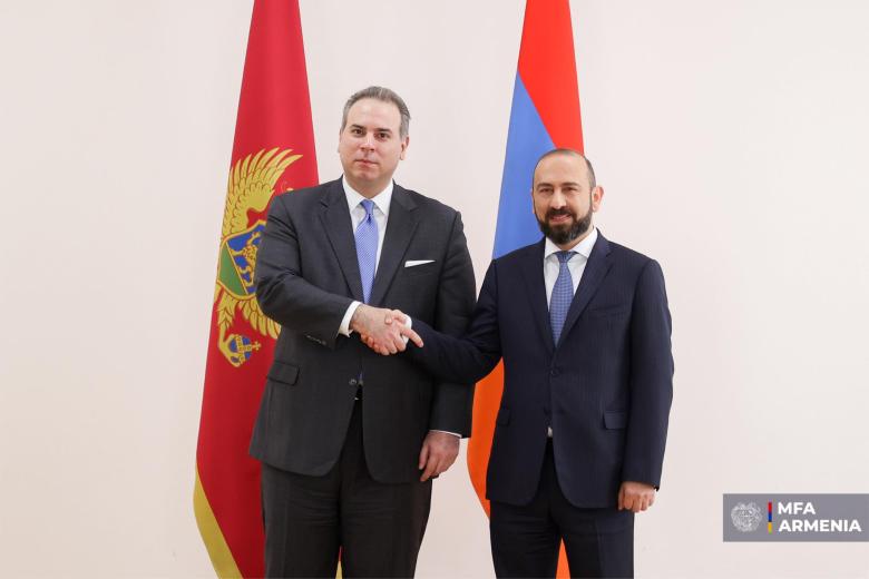 Img default alt hy