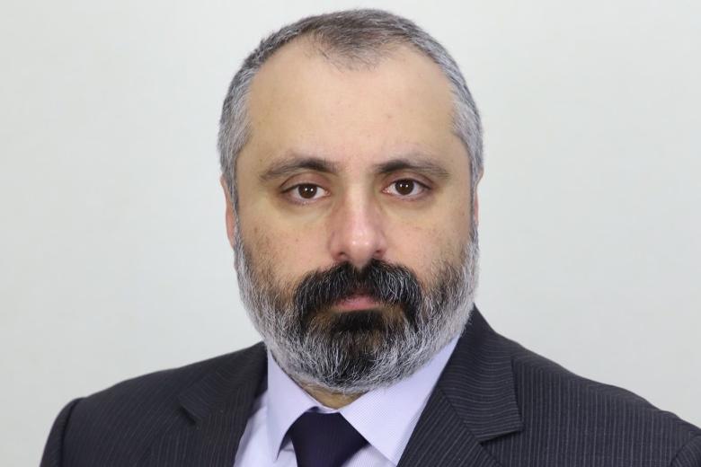 Img default alt hy