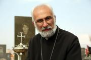 Img default alt hy