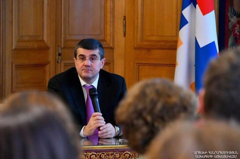 Img default alt hy
