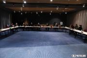 Img default alt hy