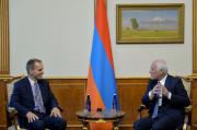 Img default alt hy