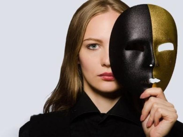 Img default alt hy