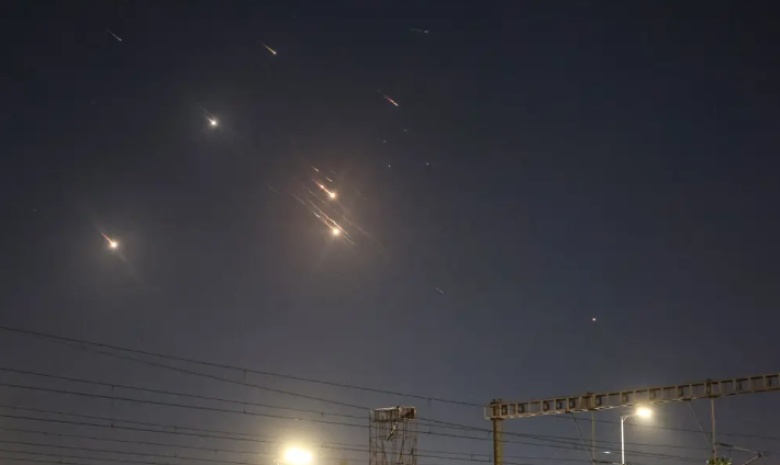 Img default alt hy